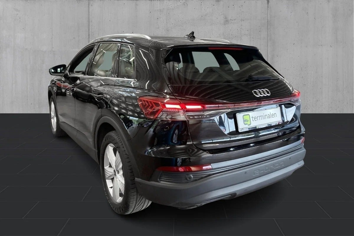 Sort Audi Q4 e-tron fra 2022