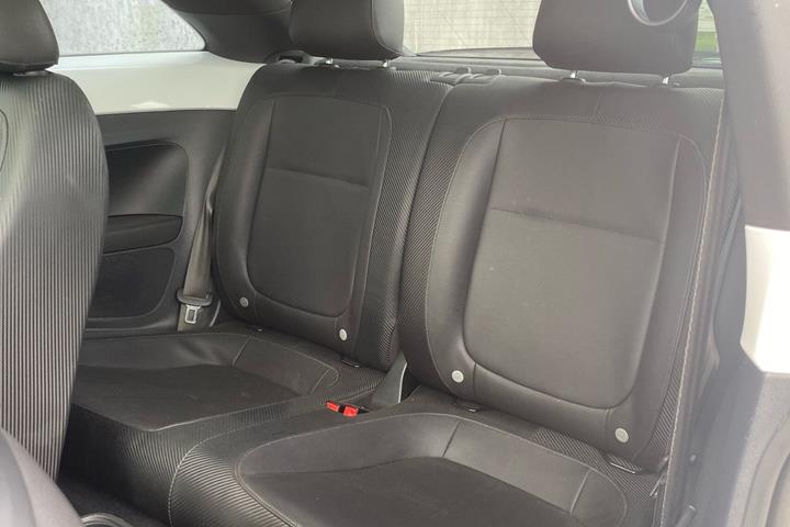 Hvid VW Beetle fra 2018