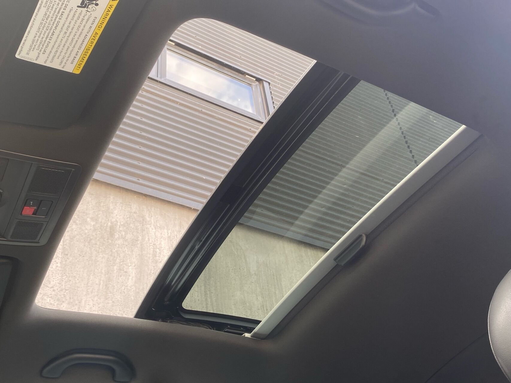 Hvid VW Beetle fra 2018