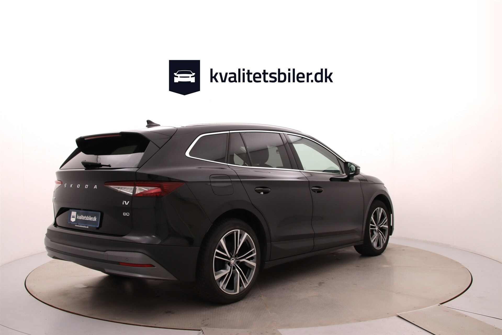Sort Skoda Enyaq fra 2023