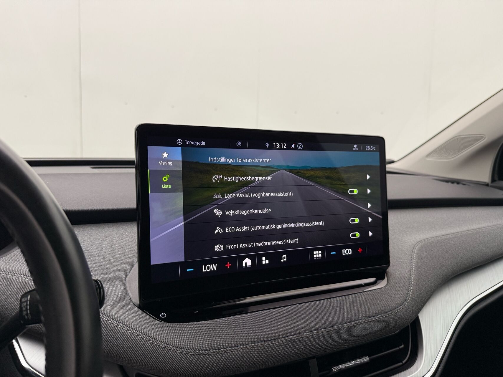 Sort Skoda Enyaq fra 2022