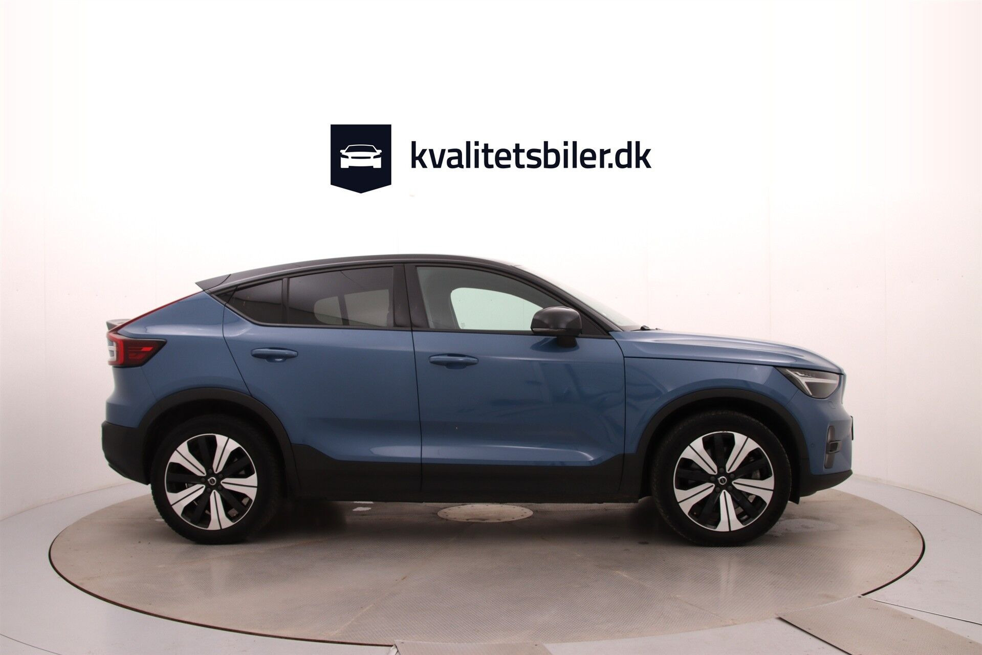 Blå Volvo C40 fra 2022