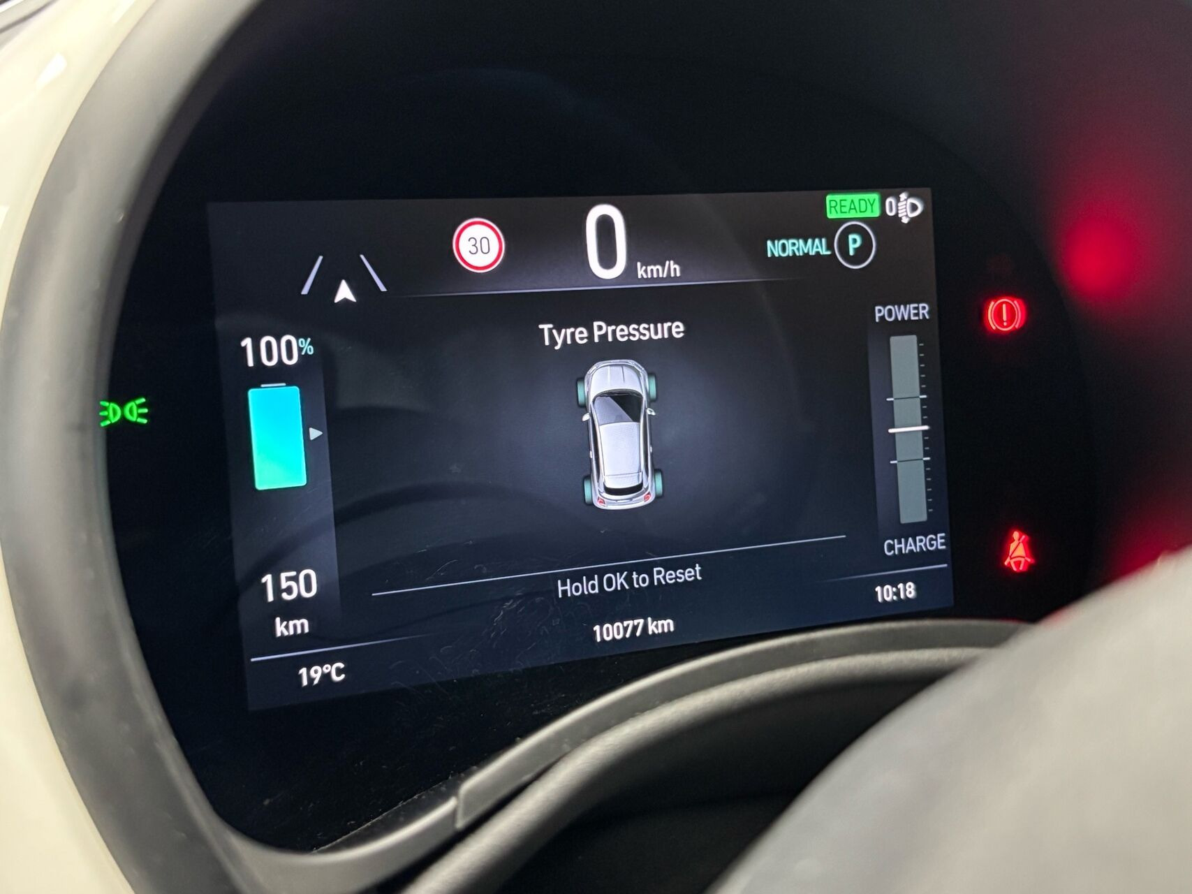 Hvid Fiat 500e fra 2023