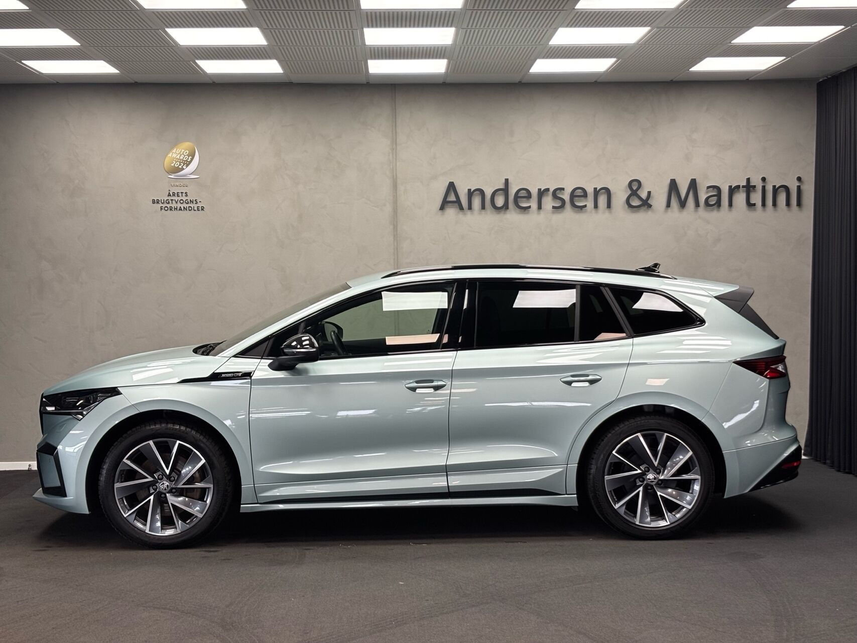 Sølv Skoda Enyaq fra 2024