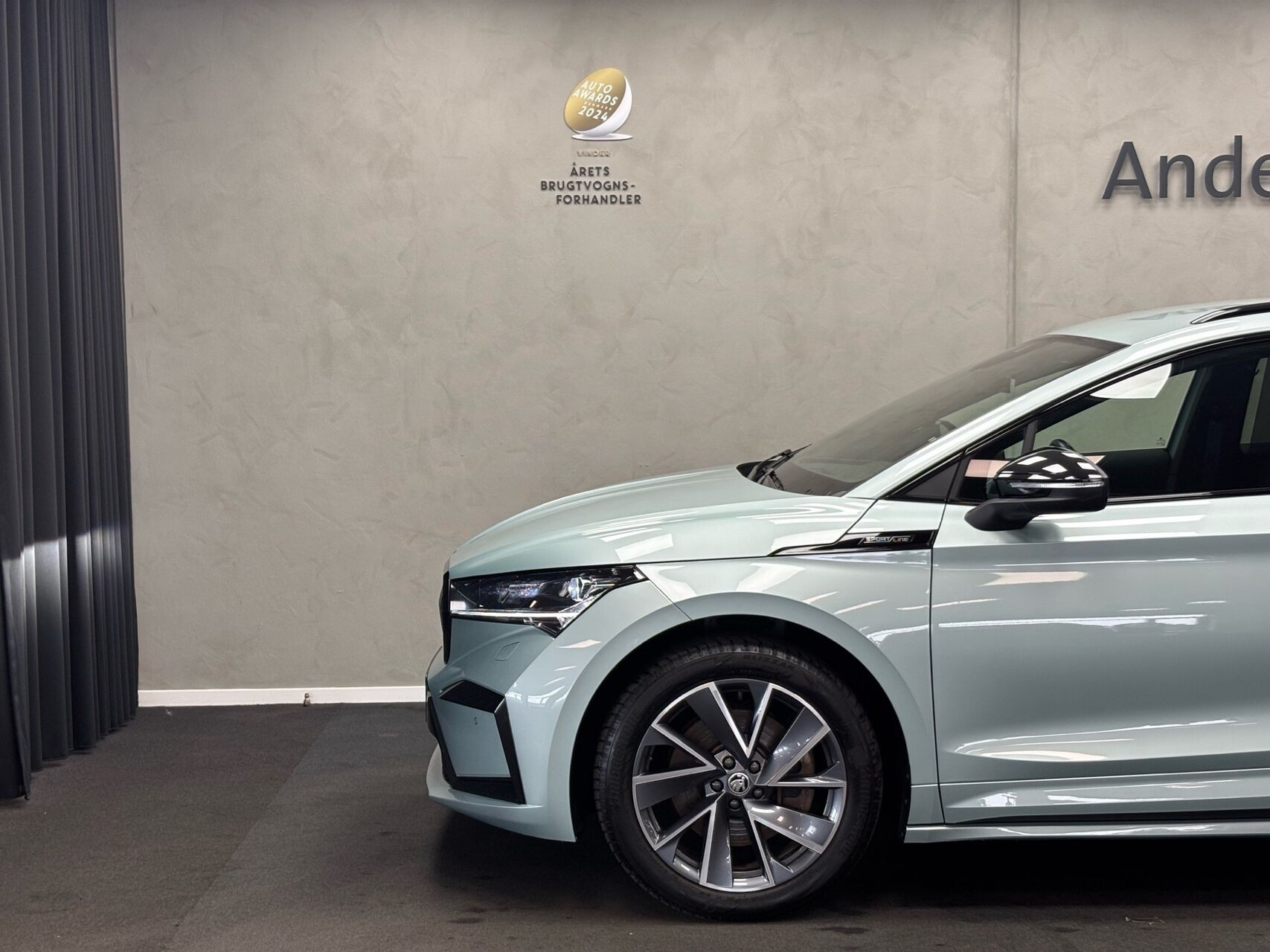 Sølv Skoda Enyaq fra 2024