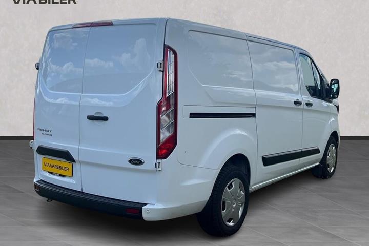 Hvid Ford Transit Custom fra 2023