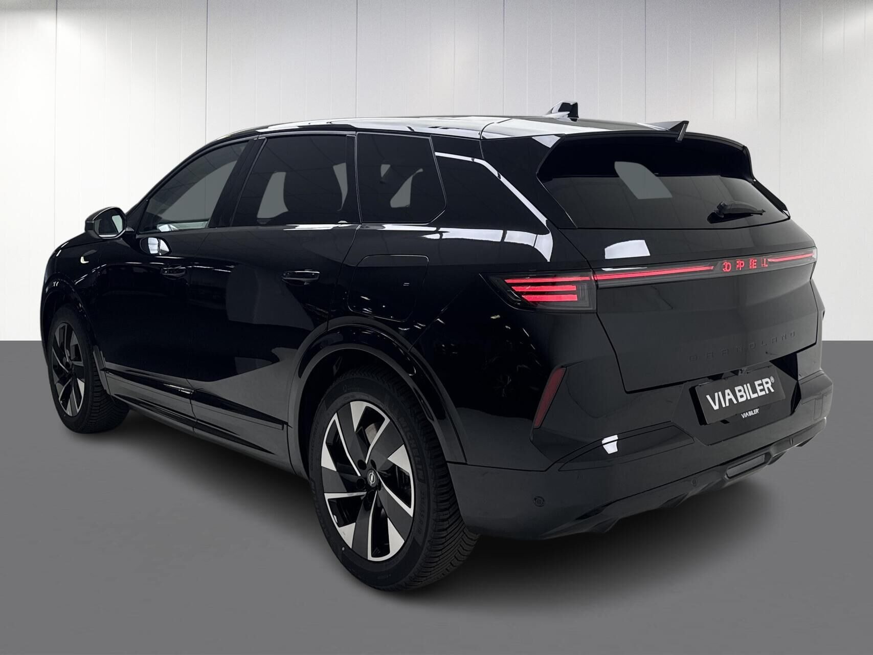 Sort Opel Grandland fra 2026