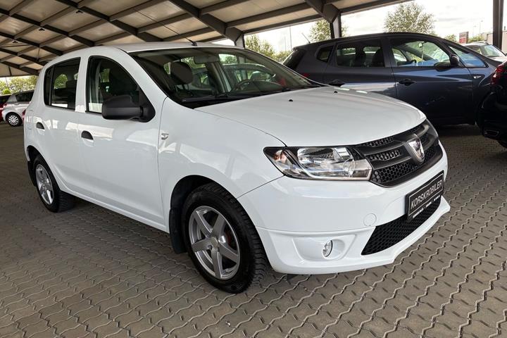 Hvid Dacia Sandero fra 2014