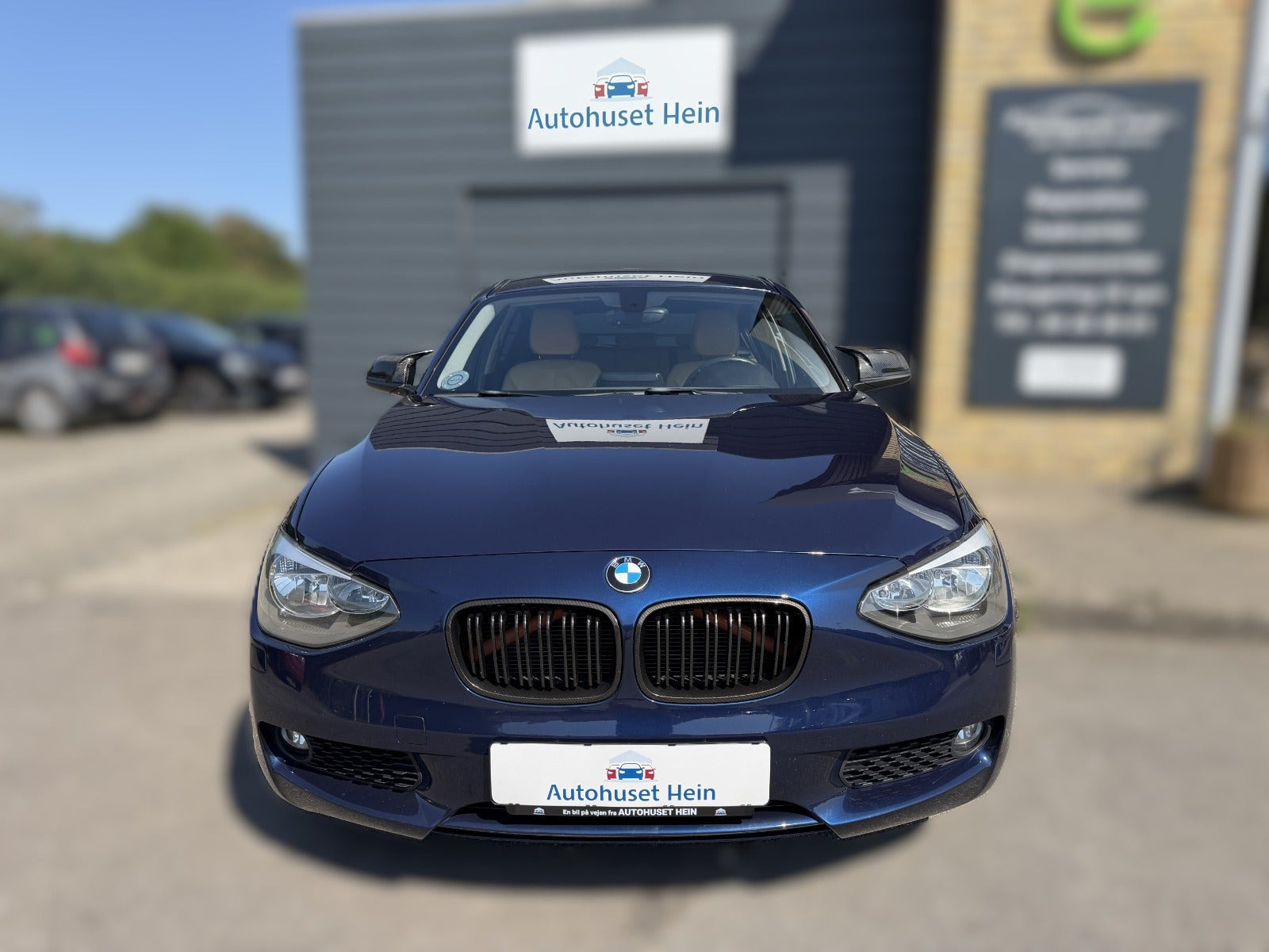 Blå BMW 116i fra 2012