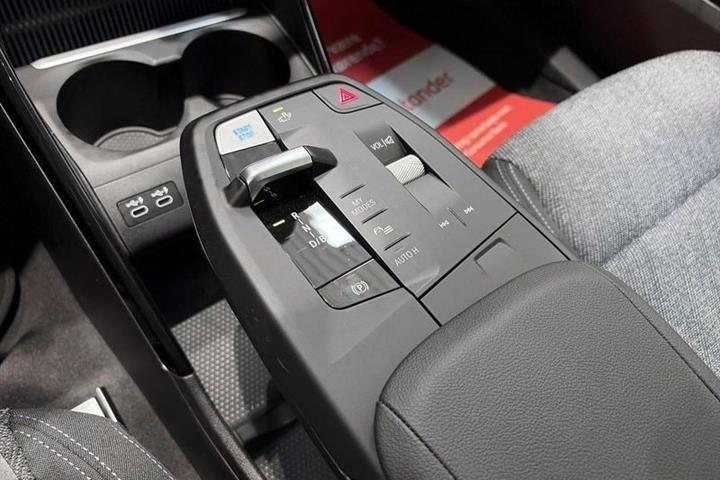 Sort BMW iX1 fra 2023