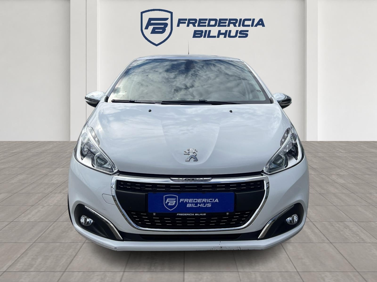 undefined Peugeot 208 fra 2018