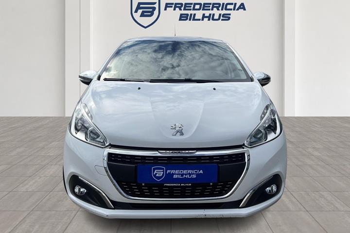 undefined Peugeot 208 fra 2018