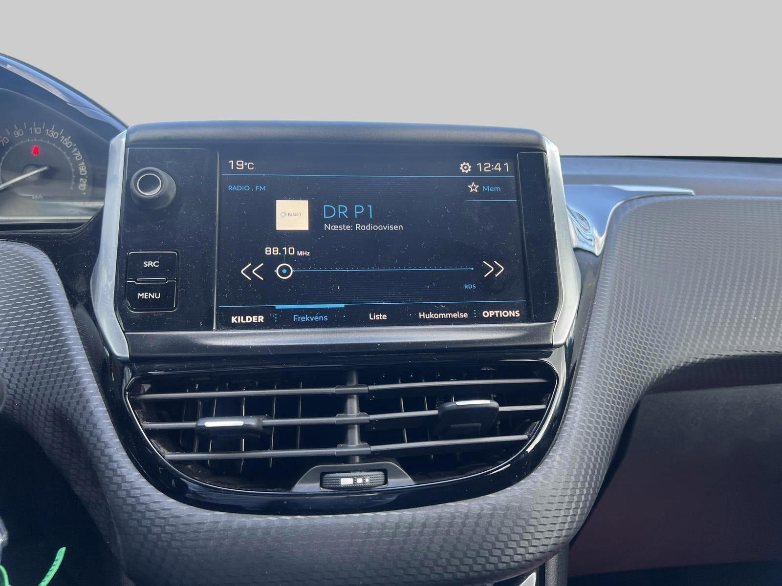 undefined Peugeot 208 fra 2018