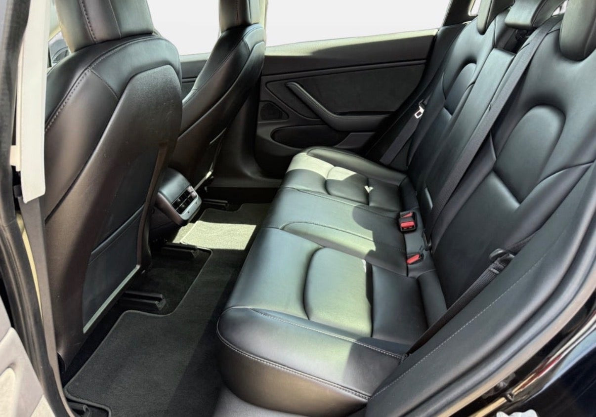 Sort Tesla Model 3 fra 2019
