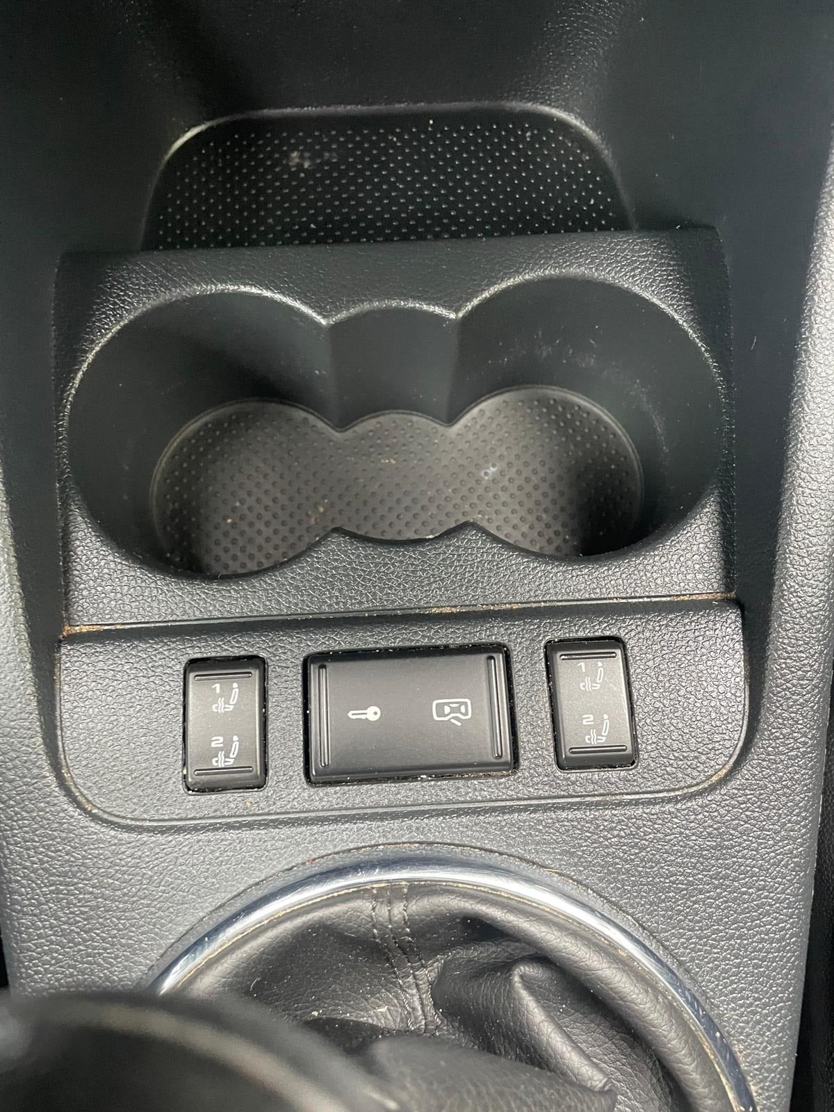 Blå Skoda Fabia fra 2014