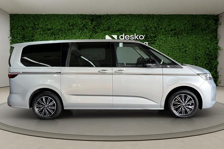 undefined VW Multivan fra 2023