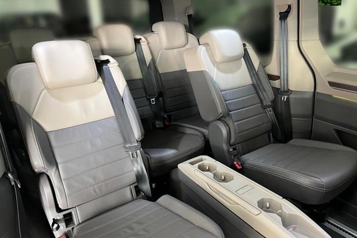 undefined VW Multivan fra 2023