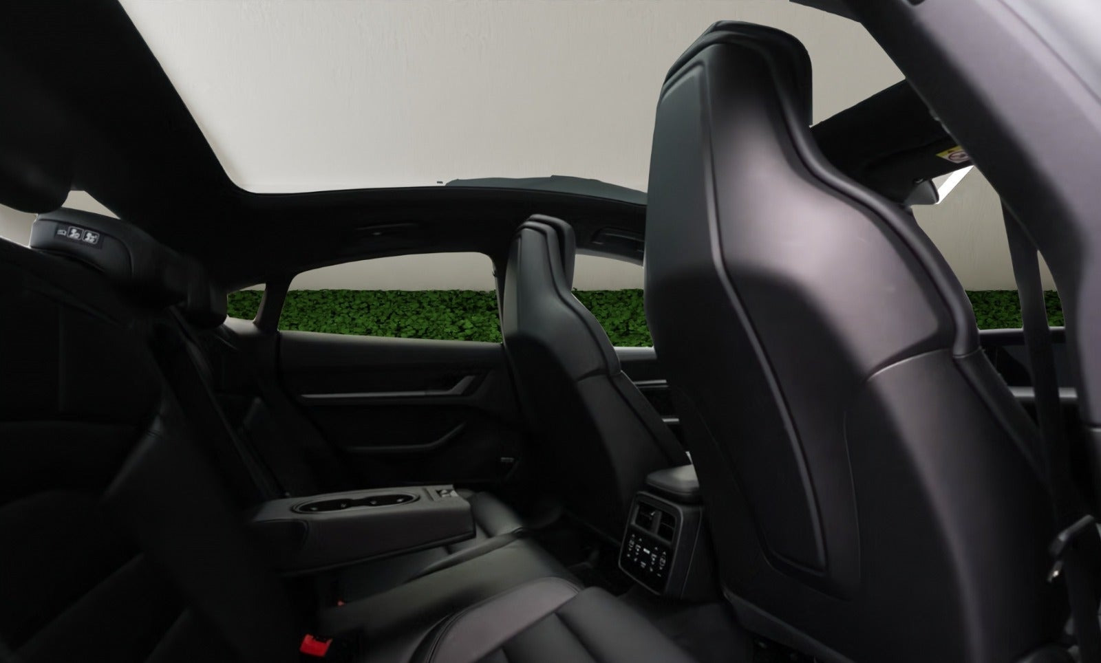 undefined Porsche Taycan fra 2025