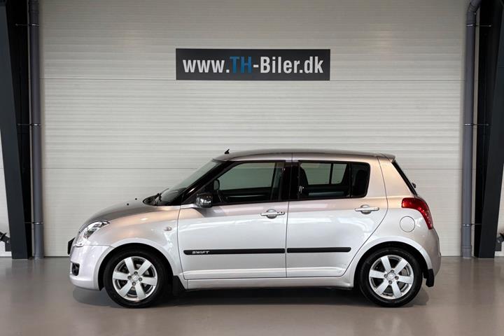 undefined Suzuki Swift fra 2010