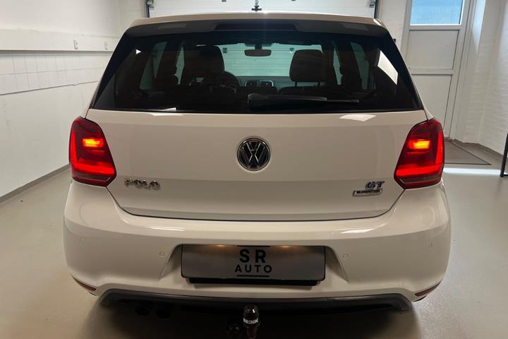 Hvid VW Polo fra 2016