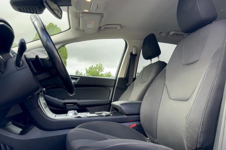 undefined Ford S-MAX fra 2021