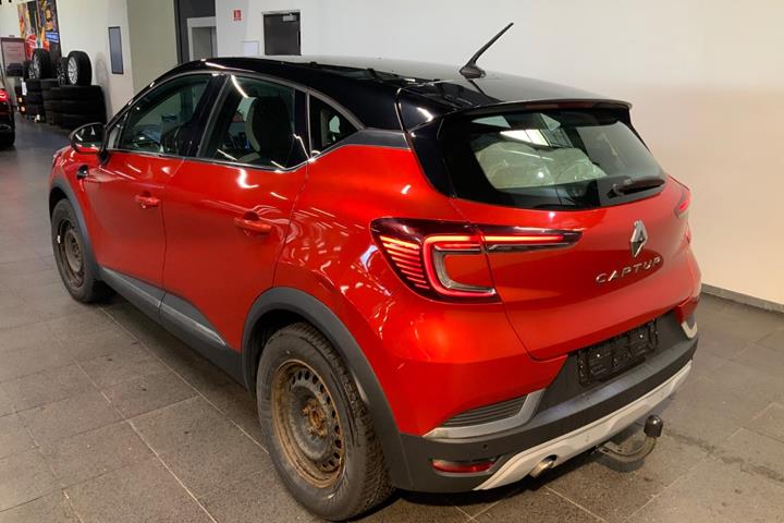Rød Renault Captur fra 2021