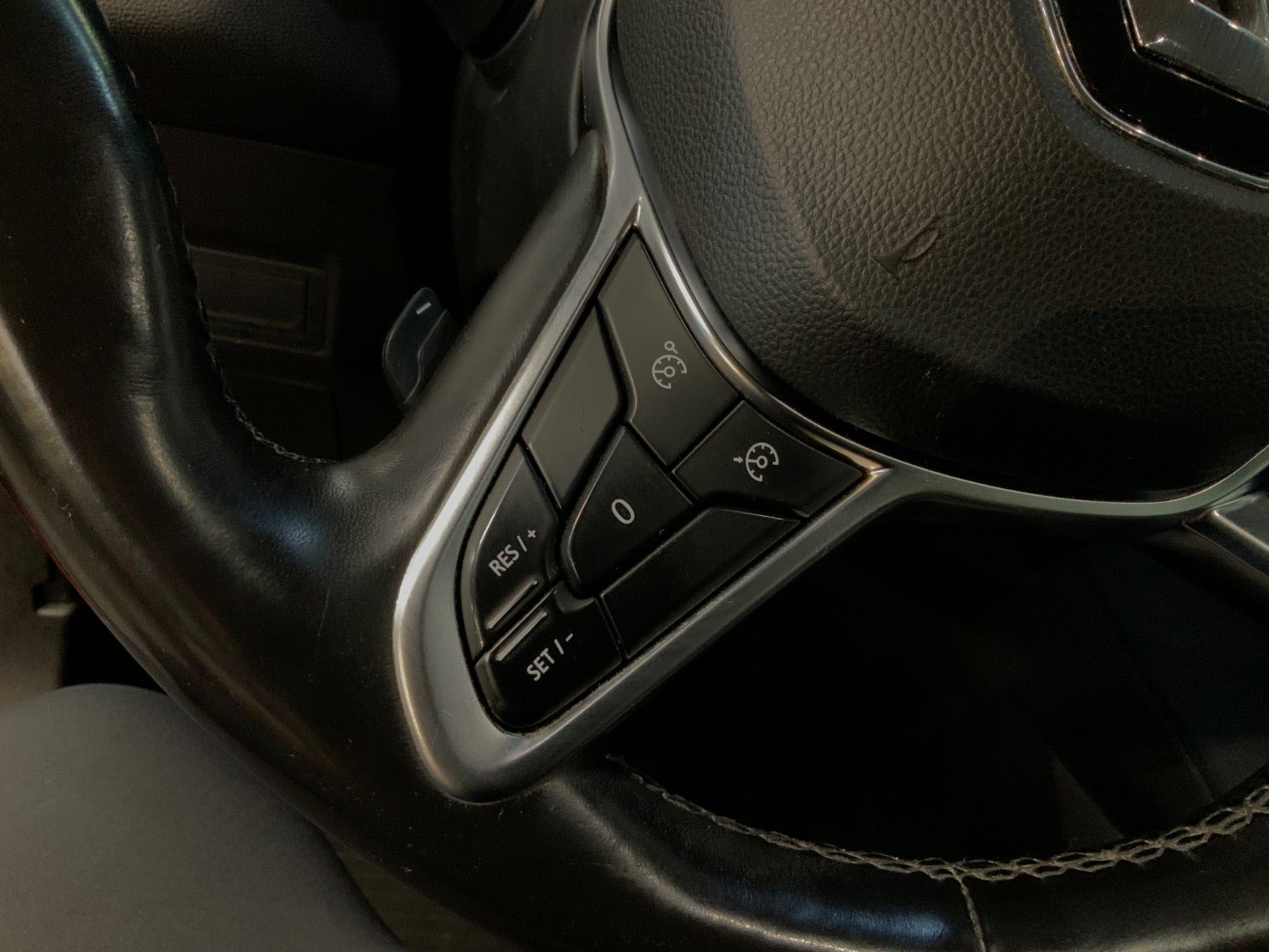 Rød Renault Captur fra 2021