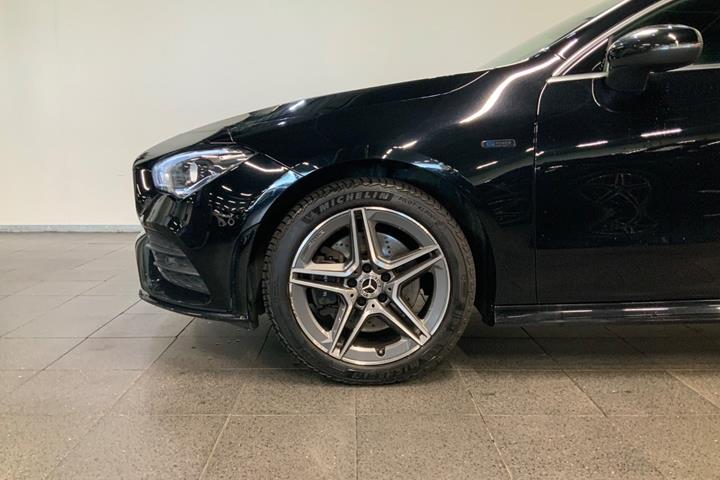 Sort Mercedes CLA250 e fra 2021
