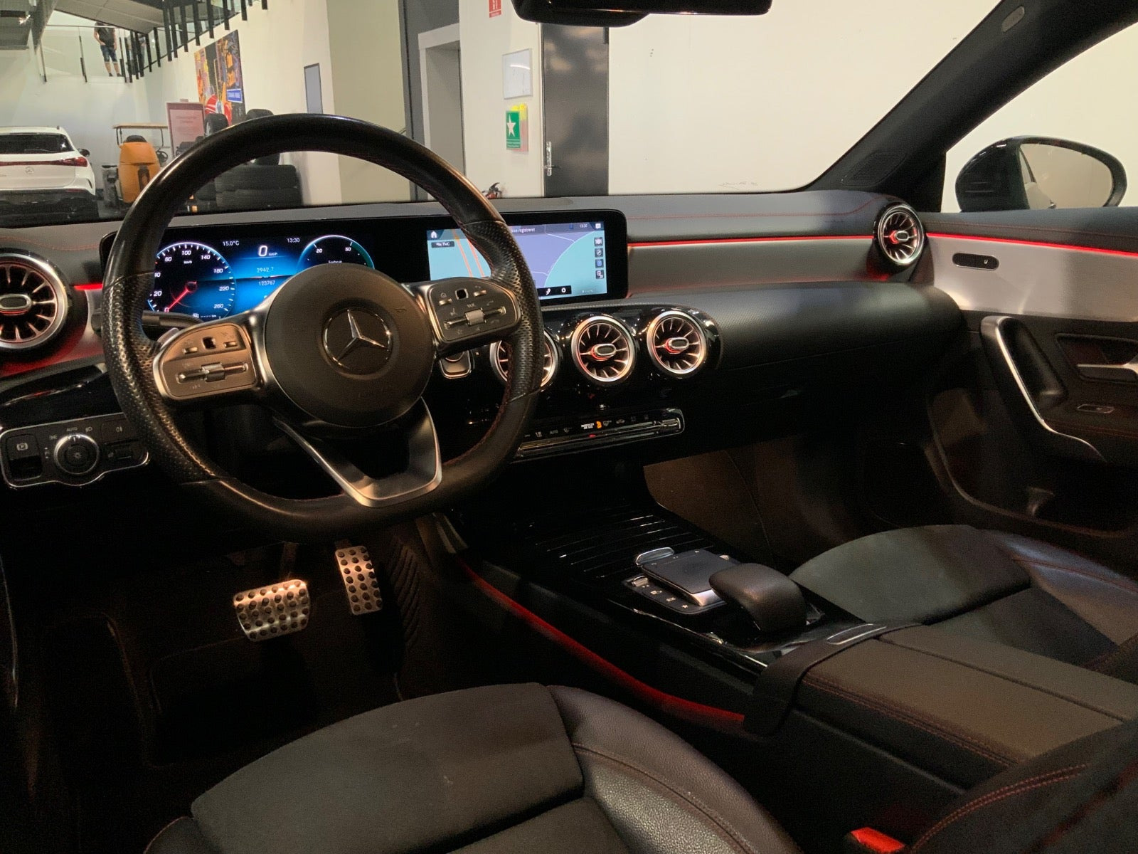 Sort Mercedes CLA250 e fra 2021