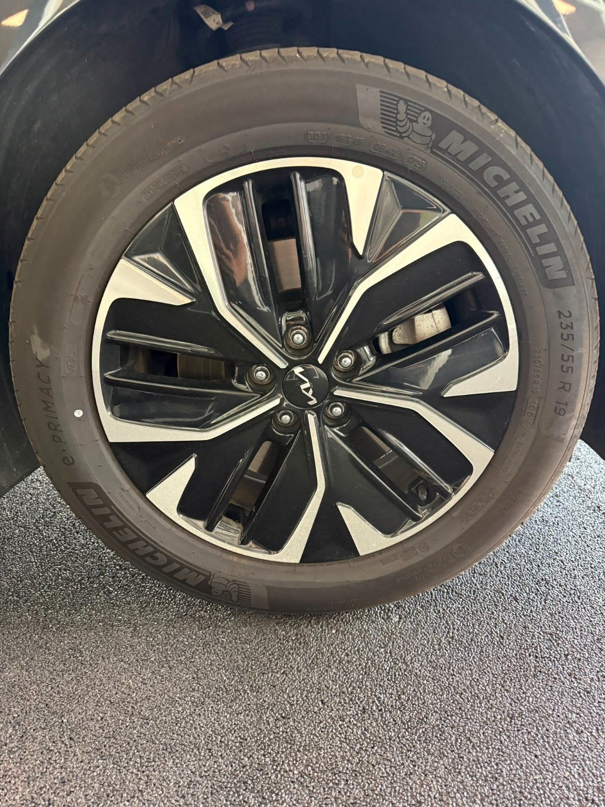 Sort Kia EV6 fra 2023