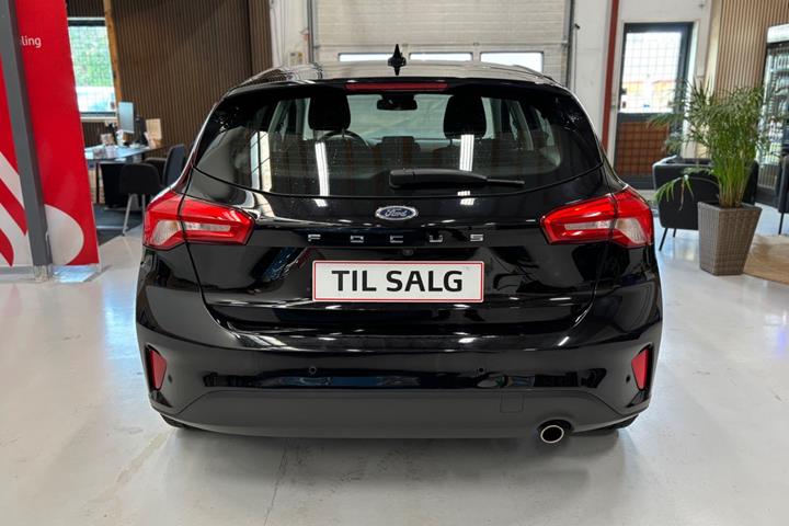 Sort Ford Focus fra 2019