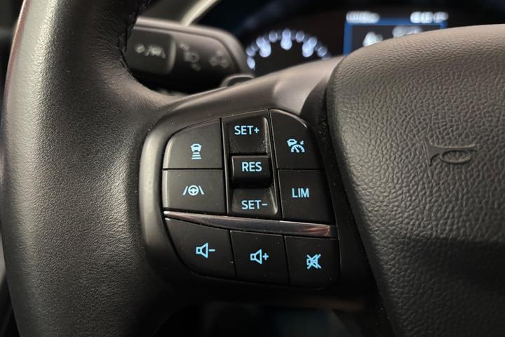 Sort Ford Focus fra 2019
