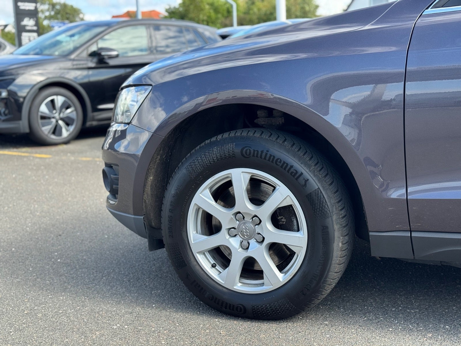 Grå Audi Q5 fra 2010