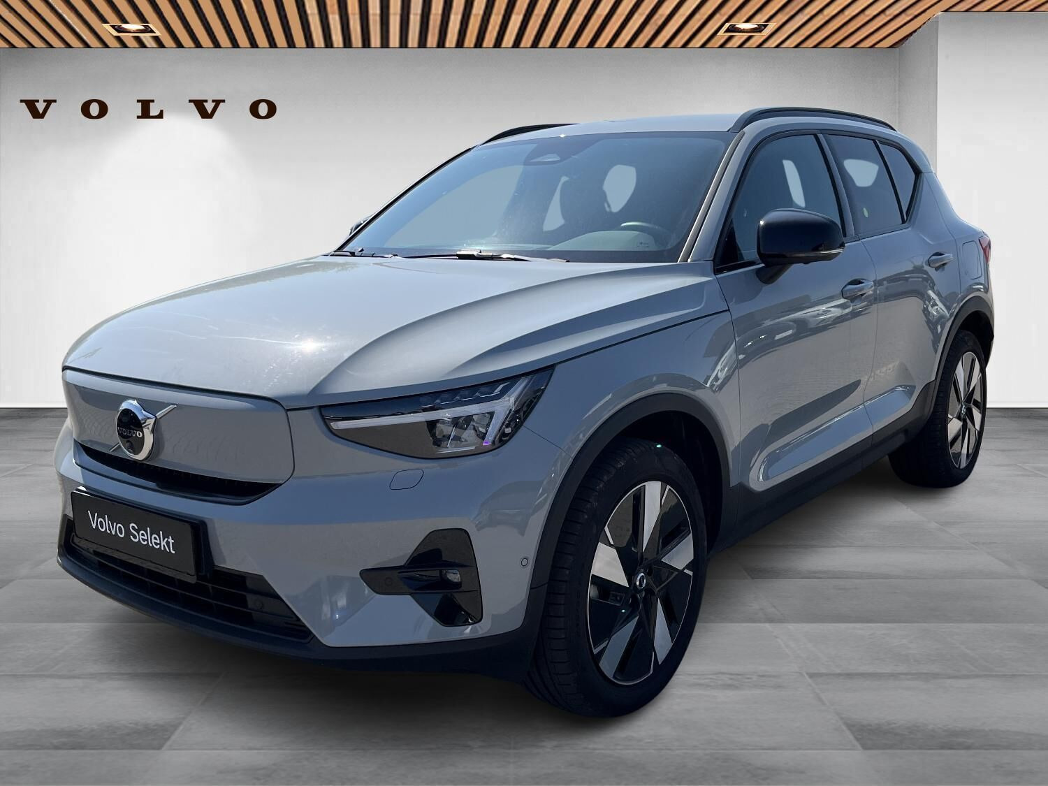 Volvo EX40 Extended Range Plus