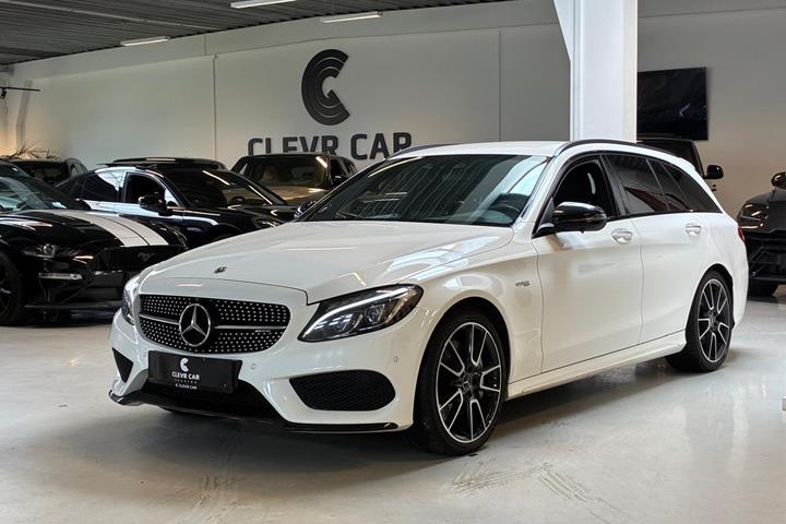 Hvid Mercedes C43 fra 2018