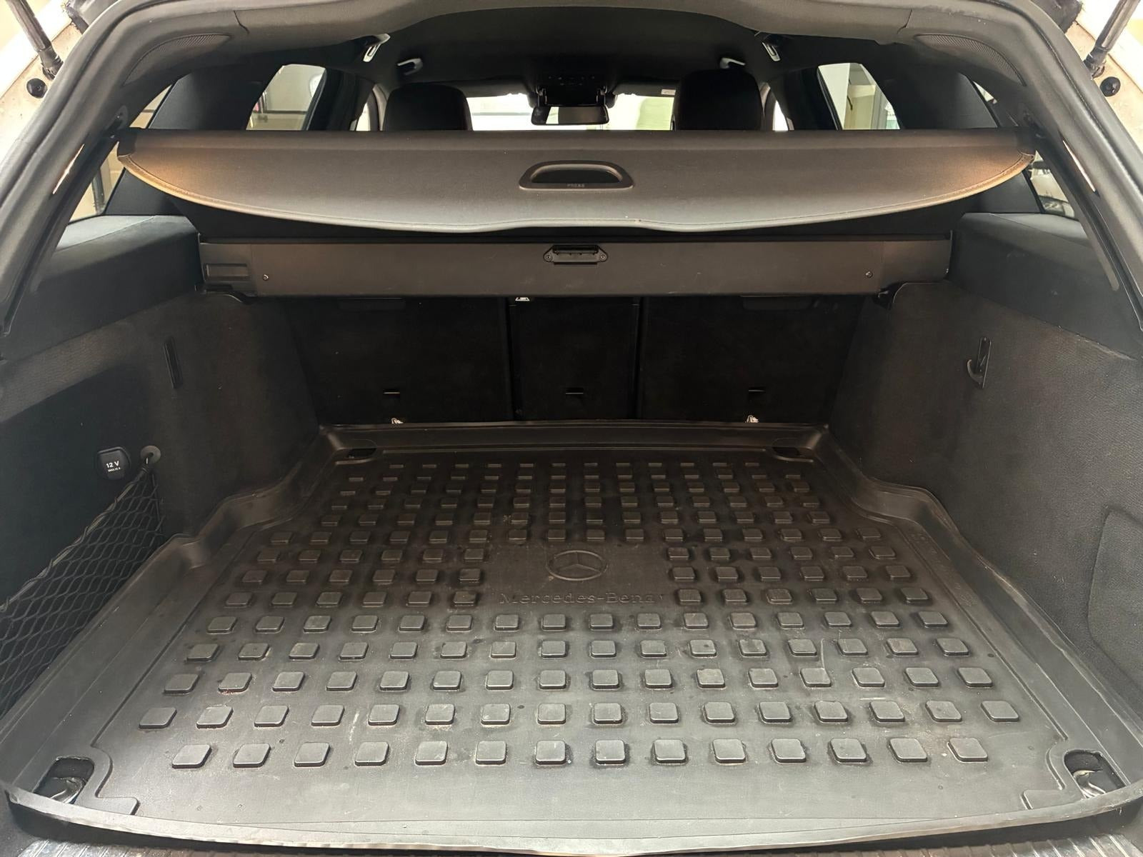 Hvid Mercedes C43 fra 2018