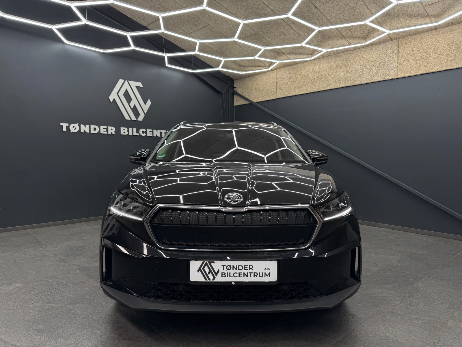 Sort Skoda Enyaq fra 2023