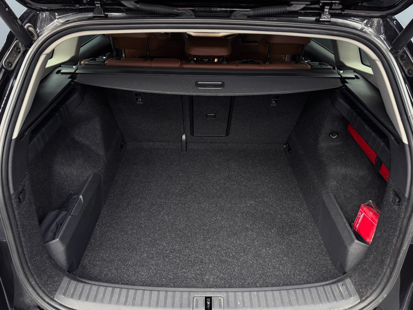 Sort Skoda Enyaq fra 2023