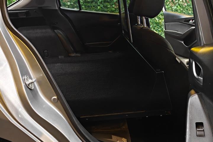 undefined Mazda 3 fra 2014