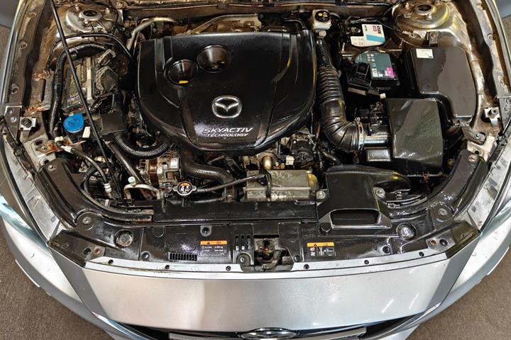 undefined Mazda 3 fra 2014