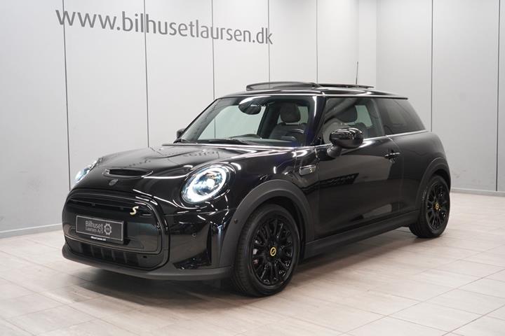 Sort Mini Cooper SE fra 2022