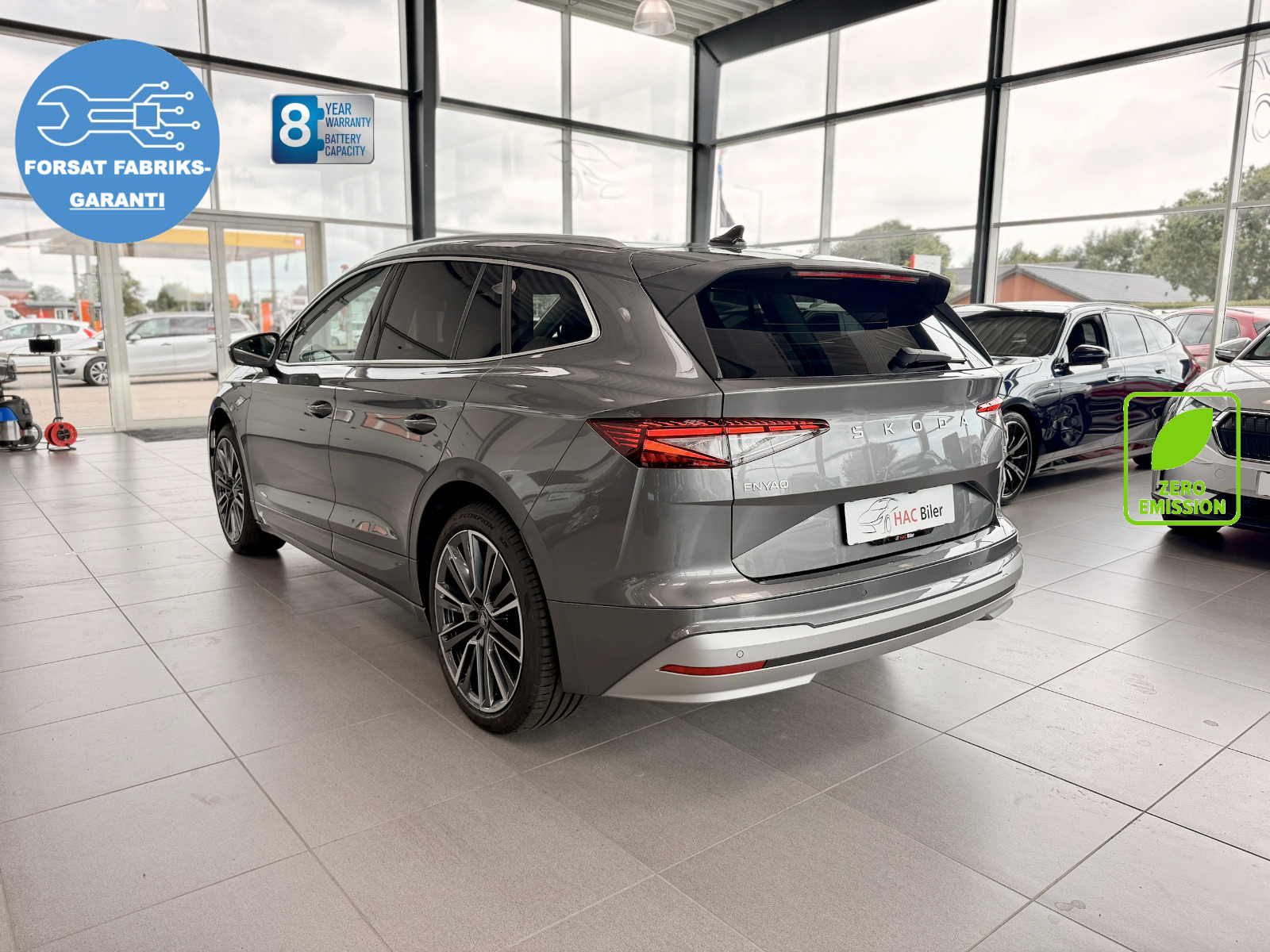 Grå Skoda Enyaq fra 2026