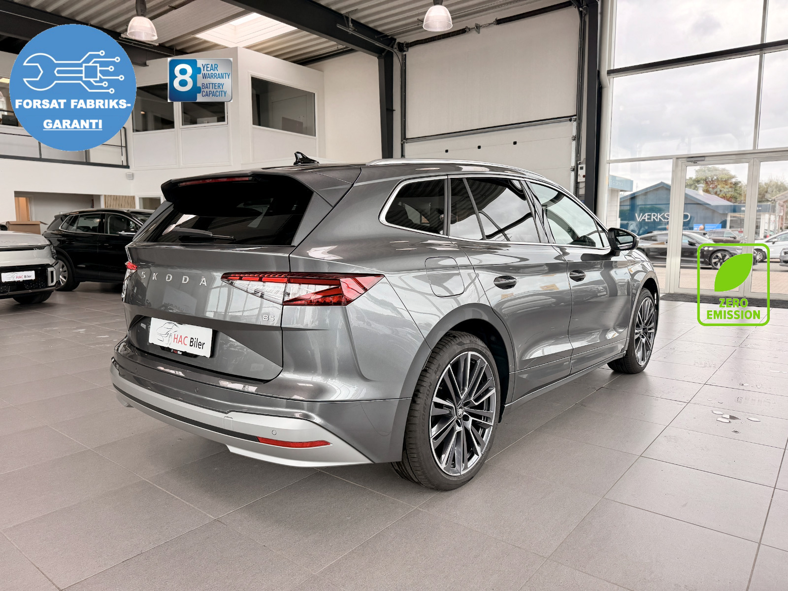 Grå Skoda Enyaq fra 2026