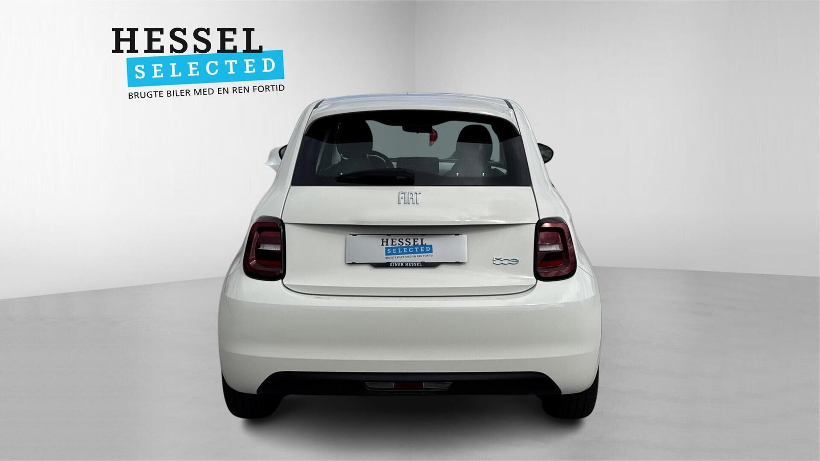 Hvid Fiat 500e fra 2023