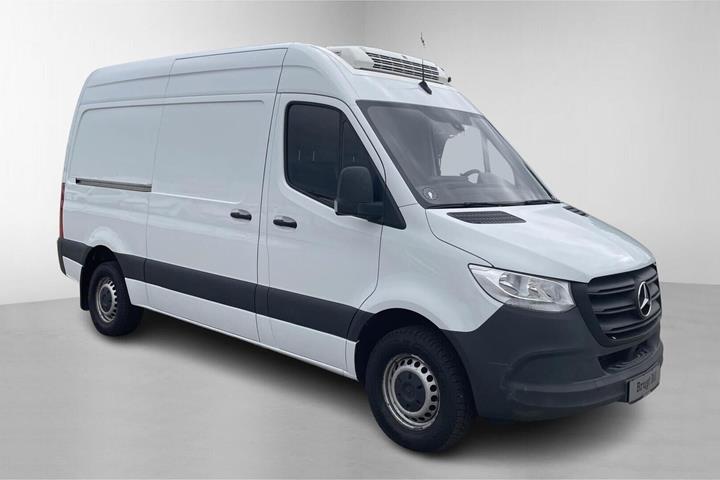 Hvid Mercedes Sprinter 317 fra 2023