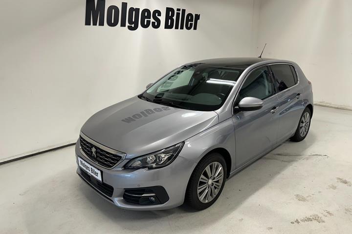 Grå Peugeot 308 fra 2018