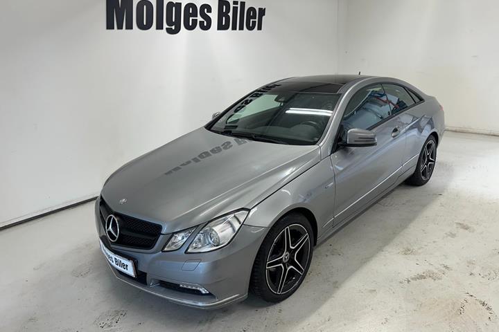 Grå Mercedes E250 fra 2010