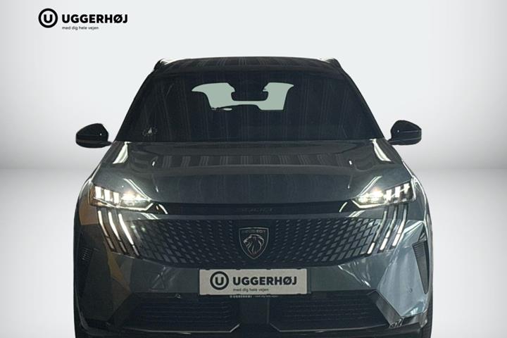 Blå Peugeot e-5008 fra 2025