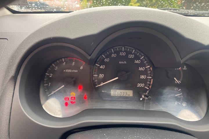 undefined Toyota HiLux fra 2011
