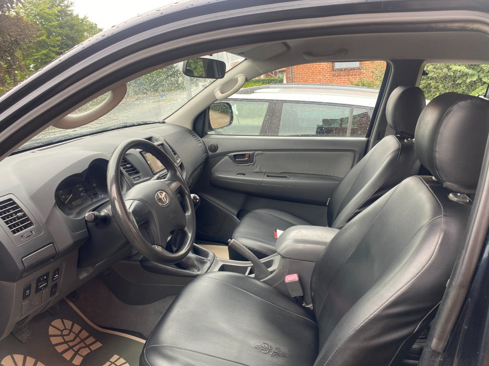 undefined Toyota HiLux fra 2011
